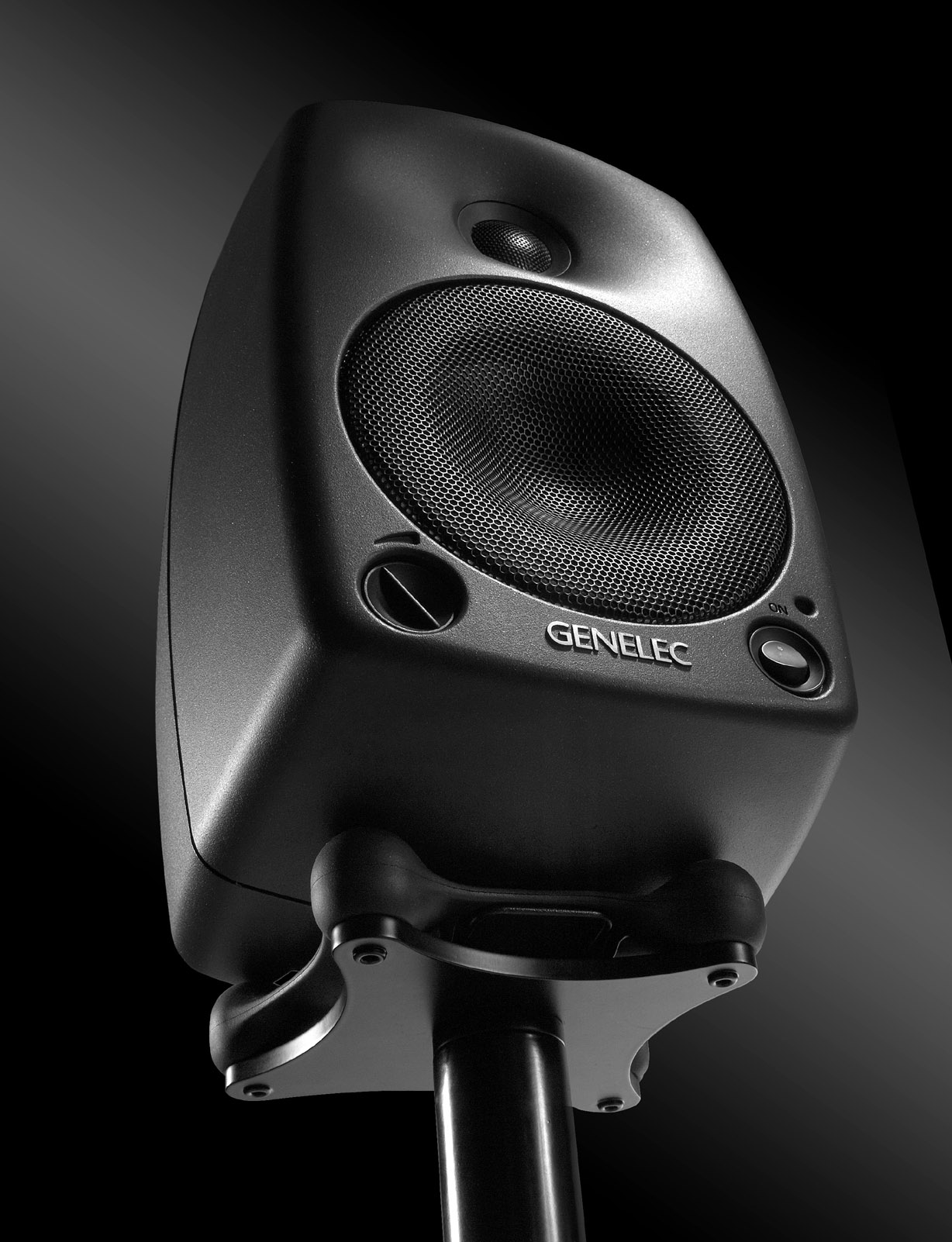 genelec 8130a